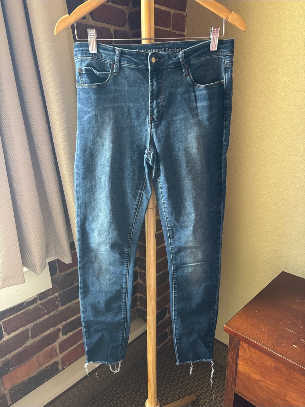 Articles Of Society Medium Wash Denim Jeans Size 30